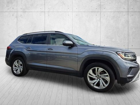 Used 2022 Volkswagen Atlas SE AWD/4WD image 3