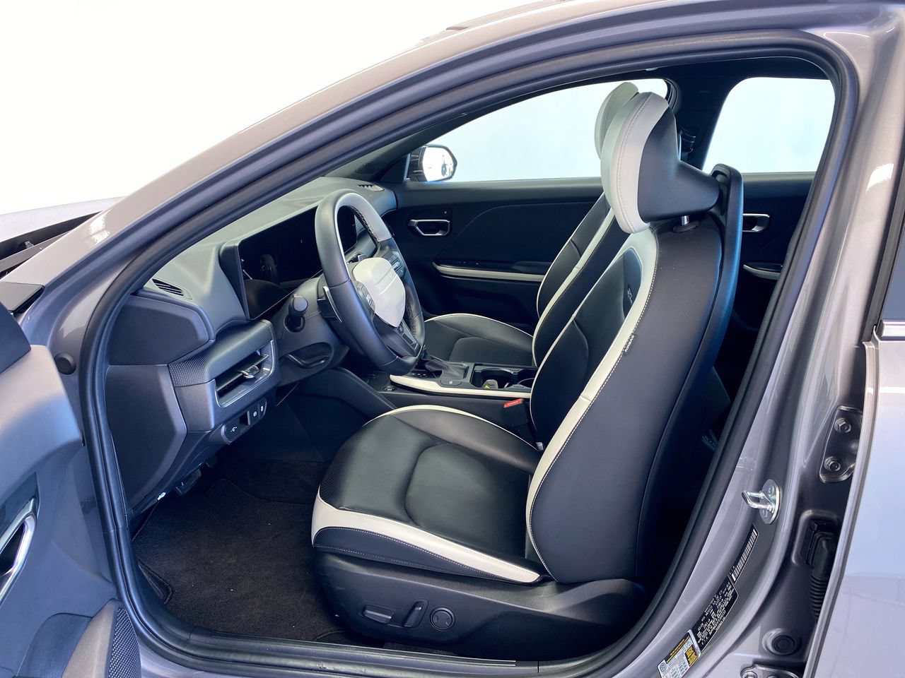 Certified 2026 Kia K4 EX w/ GT-Line Sunroof Package FWD image 16