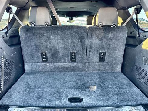 Used 2021 Chevrolet Suburban High Country image 21