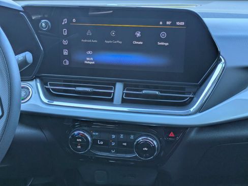 New 2026 Chevrolet Trax LT FWD image 5