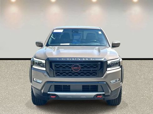 Used 2024 Nissan Frontier Pro-X RWD image 2