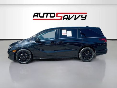 Used 2024 Honda Odyssey Sport image 4