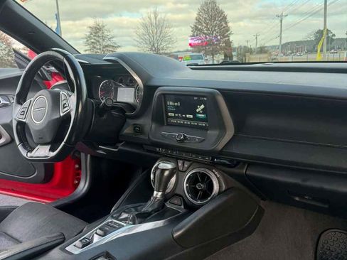 Used 2016 Chevrolet Camaro LT image 12