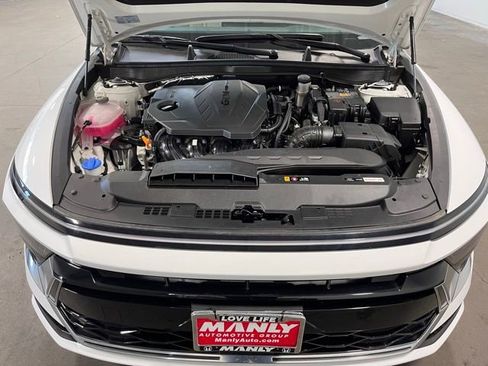 Used 2024 Hyundai Sonata SEL image 9