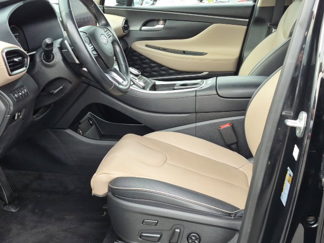 Used 2023 Hyundai Santa Fe Limited AWD/4WD image 16