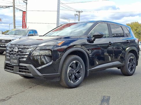 New 2026 Nissan Rogue SV w/ Cold Weather Package AWD/4WD image 2
