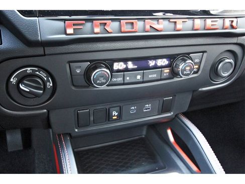 New 2025 Nissan Frontier PRO-4X w/ Interior Protection Package image 21