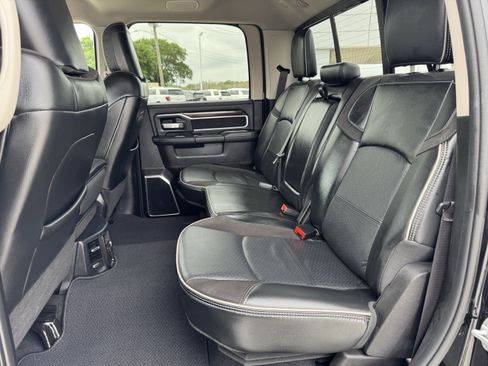 Used 2024 RAM 2500 Laramie image 31