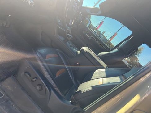 Used 2022 GMC Sierra 1500 AT4 w/ AT4 Premium Package image 14