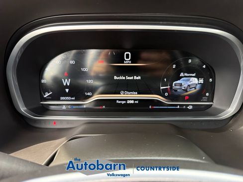 Used 2023 GMC Yukon XL SLT AWD/4WD image 15