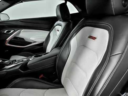 Used 2022 Chevrolet Camaro SS image 26