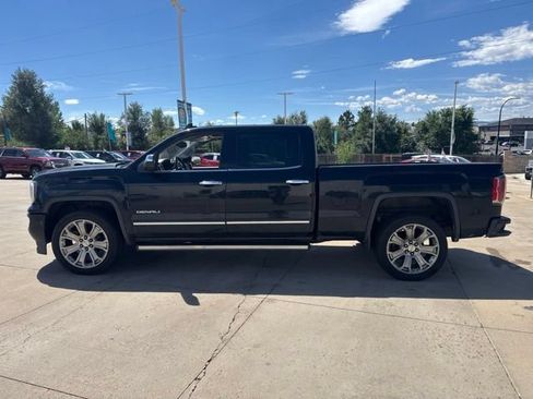 Used 2017 GMC Sierra 1500 Denali w/ Denali Ultimate Package AWD/4WD image 8