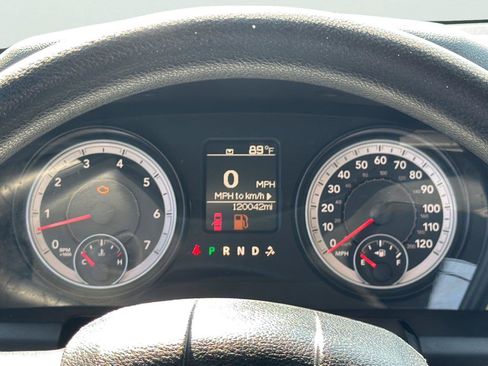 Used 2014 RAM 1500 Express AWD/4WD image 25