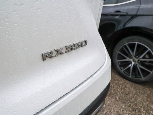 Used 2024 Lexus RX 350 w/ Convenience Package FWD image 11