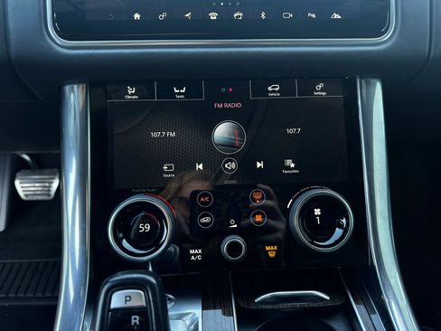 Used 2019 Land Rover Range Rover Sport HSE Dynamic image 19