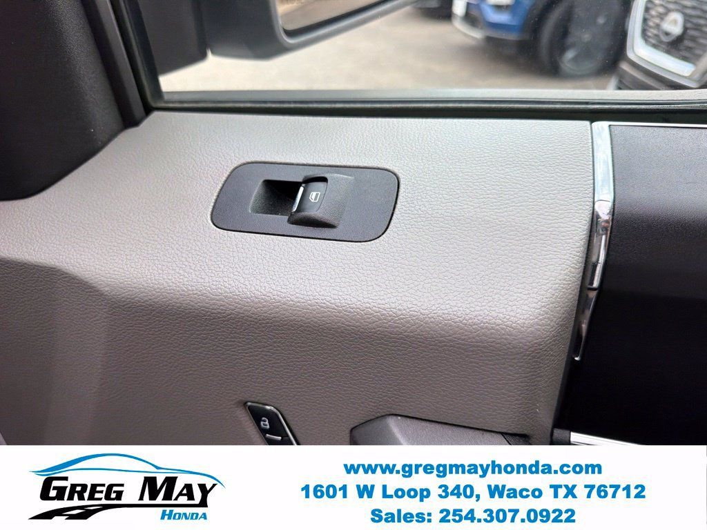 Used 2016 Ford F150 XLT AWD/4WD image 26