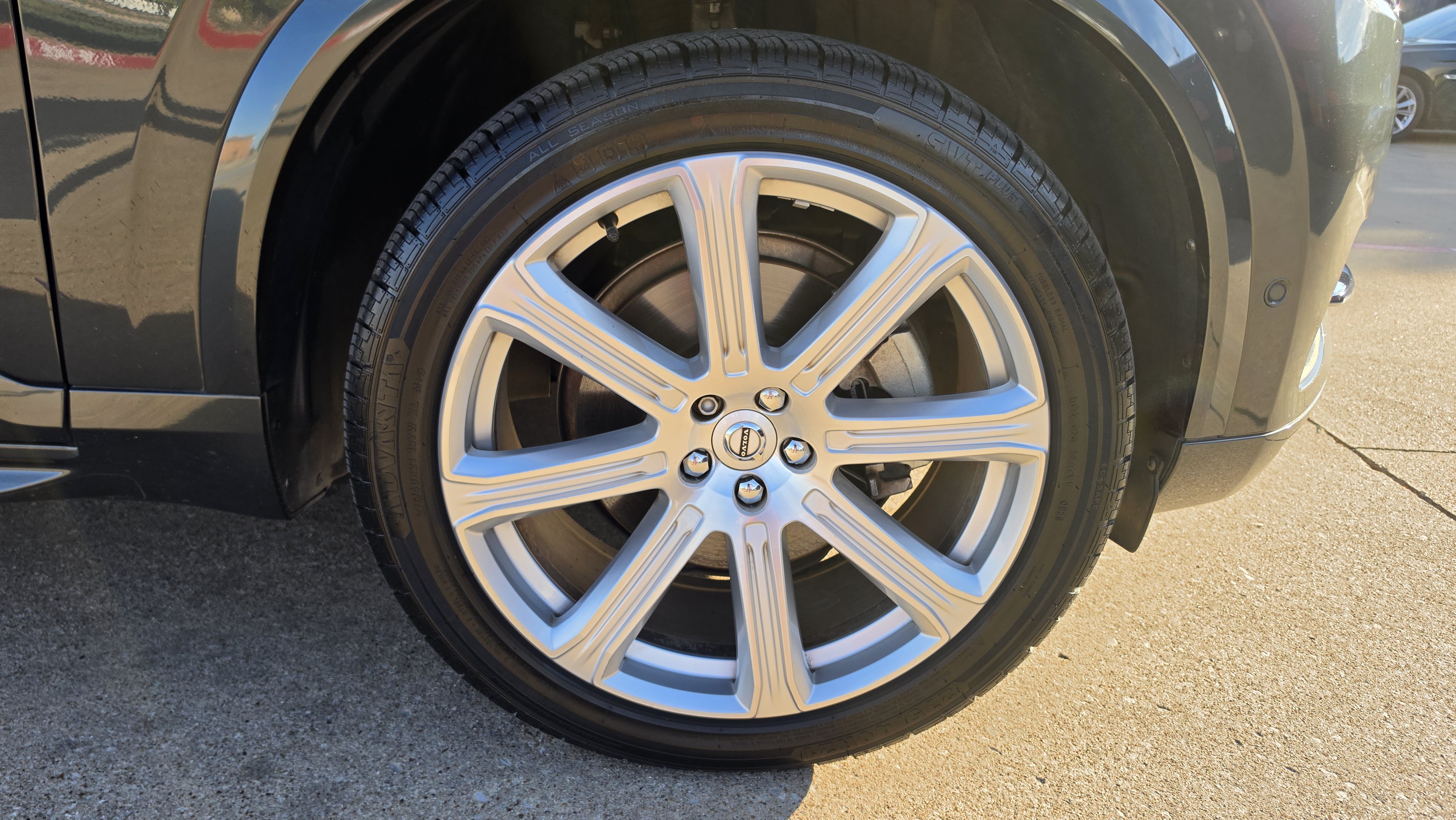 Used 2018 Volvo XC90 T6 Inscription w/ Convenience Package AWD/4WD image 18