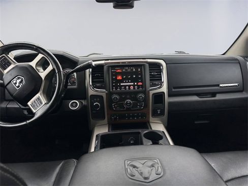 Used 2015 RAM 2500 Laramie w/ Convenience Group image 10