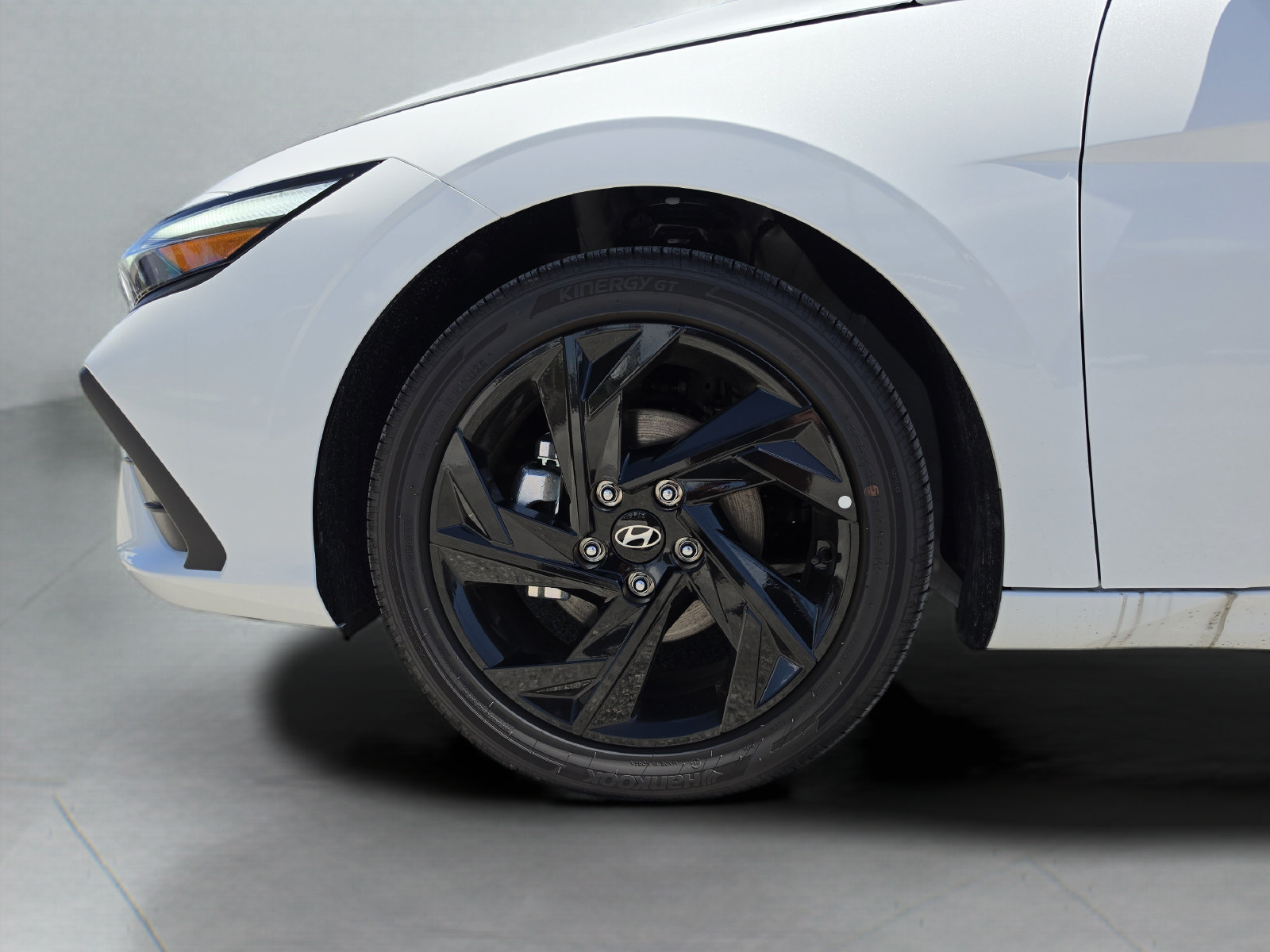 New 2026 Hyundai Elantra Sport w/ Cargo Package FWD image 36