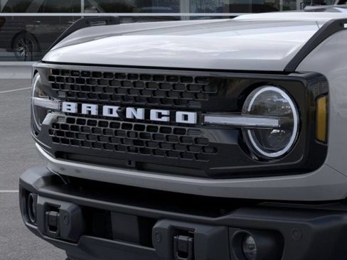 New 2026 Ford Bronco Badlands AWD/4WD image 23