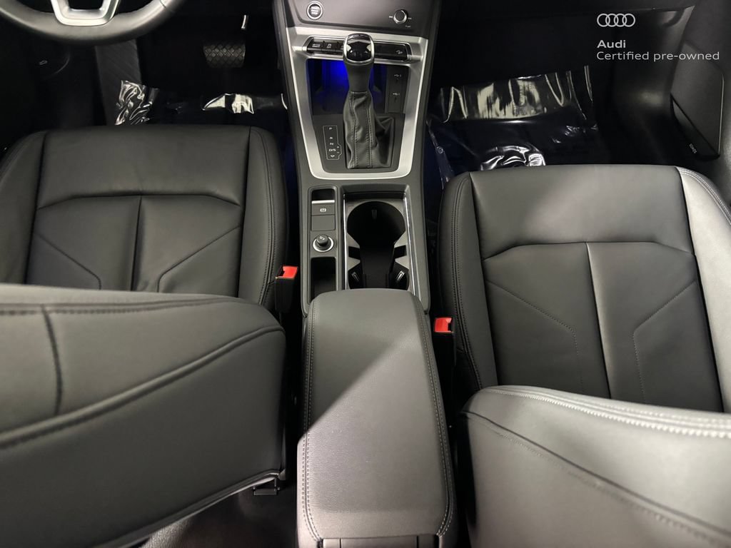 Certified 2025 Audi Q3 2.0T Premium Plus w/ Premium Plus Package AWD/4WD image 22