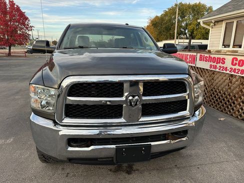 Used 2018 RAM 2500 Tradesman w/ Chrome Appearance Group image 3