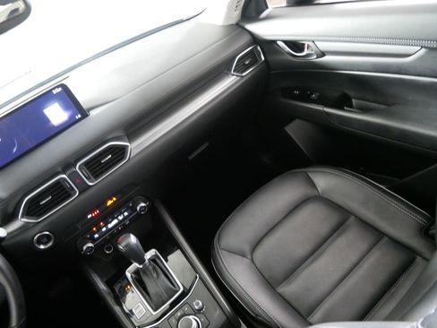 Used 2025 MAZDA CX-5 AWD 2.5 S w/ Preferred Package image 11