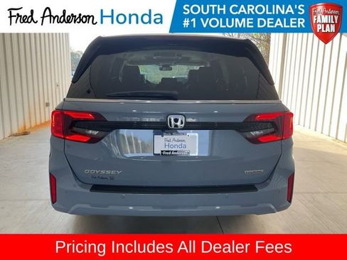 New 2026 Honda Odyssey Touring image 24
