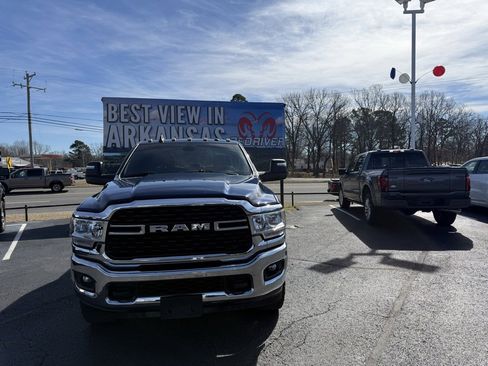 Used 2023 RAM 2500 Big Horn w/ Level 1 Equipment Group image 2