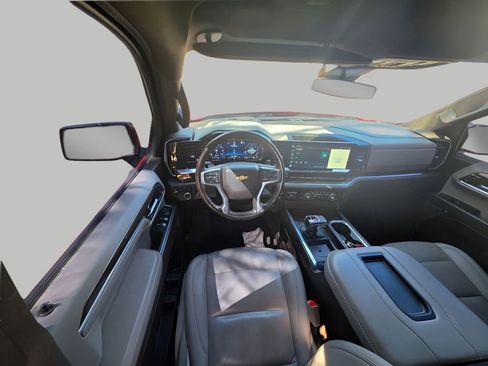 Used 2022 Chevrolet Silverado 1500 LT w/ Z71 Off-Road Package image 14