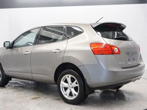 Used 2010 Nissan Rogue S w/ 360 Degree Value Pkg image 4