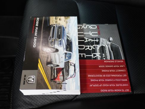 Used 2022 RAM 1500 Big Horn AWD/4WD image 29