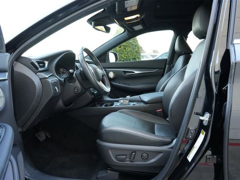 Used 2024 INFINITI QX55 Essential w/ Accent Package image 16