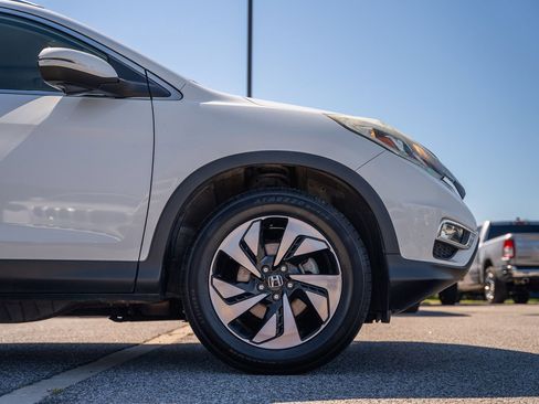 Used 2015 Honda CR-V Touring image 9
