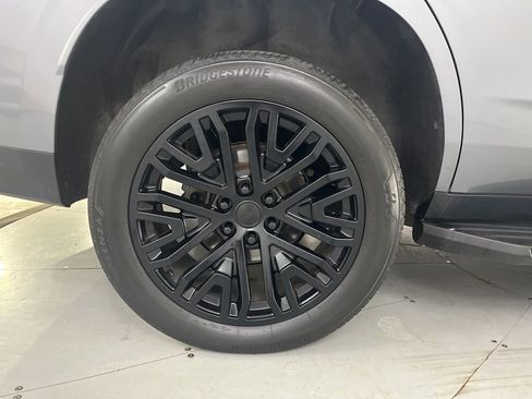 Used 2021 Chevrolet Tahoe RST image 17