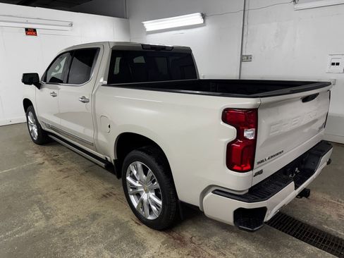 New 2026 Chevrolet Silverado 1500 High Country AWD/4WD image 6