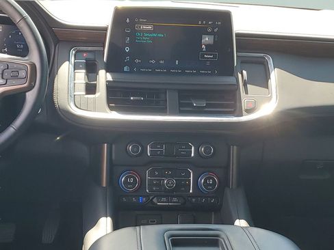 Used 2023 Chevrolet Tahoe High Country w/ Premium Package AWD/4WD image 15