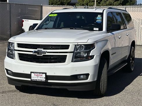 Used 2019 Chevrolet Suburban Premier w/ RST 6.2L Performance Edition image 8