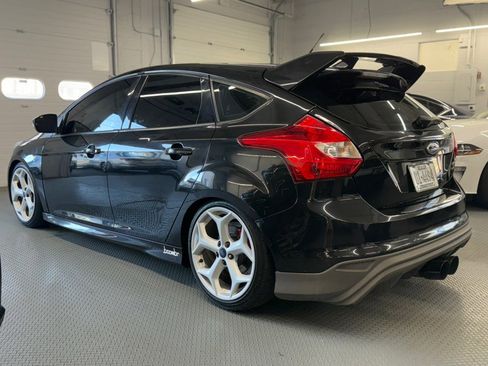 Used 2014 Ford Focus ST w/ Equipment Group 202A FWD image 11