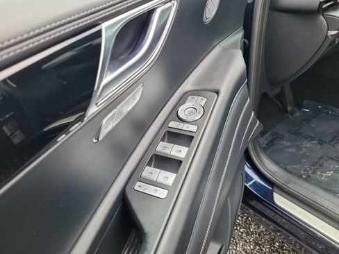Used 2025 Genesis GV80 2.5T Standard AWD/4WD image 17