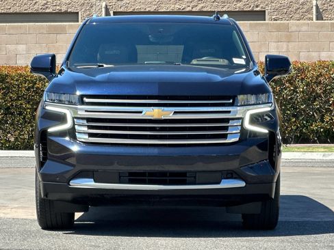 Certified 2023 Chevrolet Tahoe High Country w/ Premium Package AWD/4WD image 9