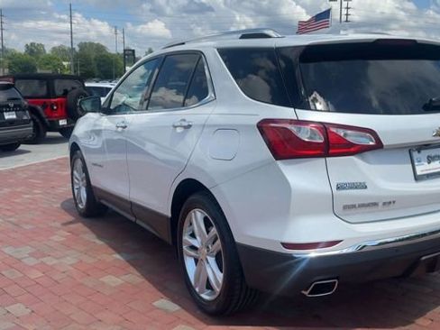 Used 2018 Chevrolet Equinox Premier FWD image 9