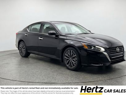 Used 2025 Nissan Altima 2.5 SV