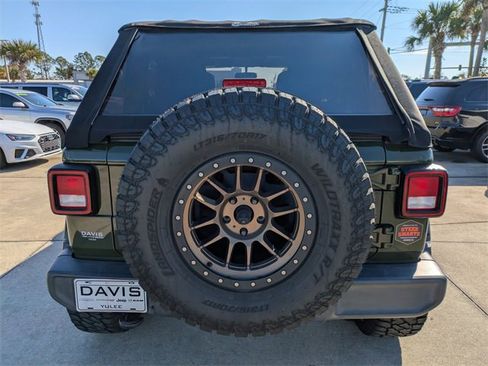 Certified 2021 Jeep Wrangler Unlimited Sahara image 5