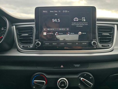 Used 2023 Kia Rio S image 7