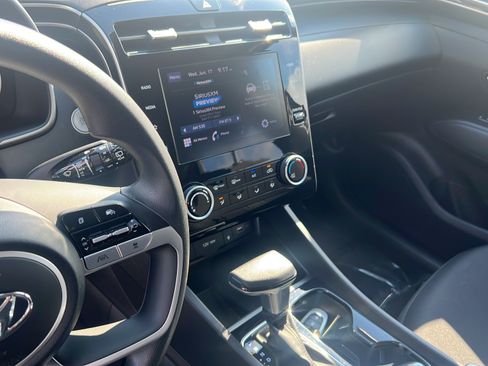 Certified 2023 Hyundai Tucson SEL FWD image 11