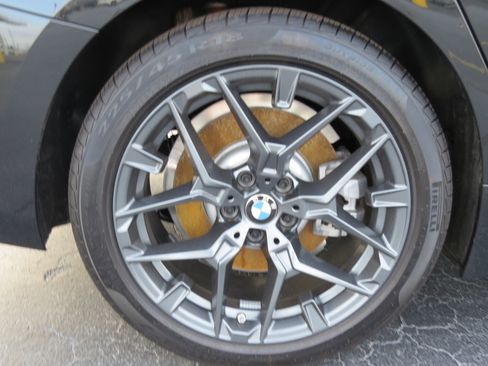 New 2025 BMW 330i Sedan w/ Convenience Package image 9