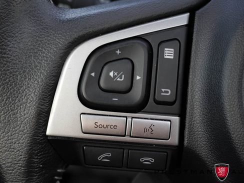 Used 2018 Subaru Forester 2.5i Limited image 29