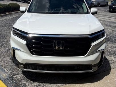 Used 2024 Honda Pilot Touring