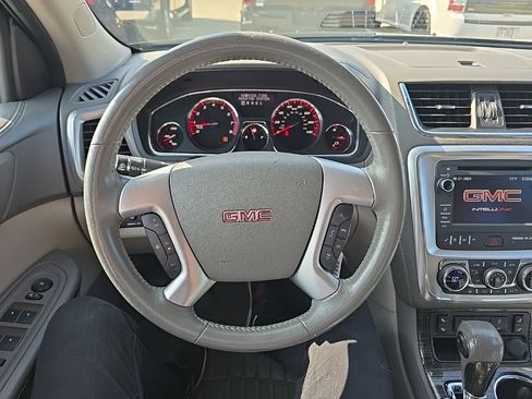 Used 2016 GMC Acadia SLT AWD/4WD image 17